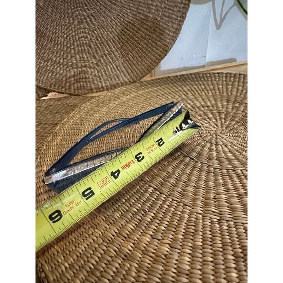 Futuristic Blue Triangle Sunglasses with Silver Accent – Cyberpunk Y2K Style - Picture 4 of 7